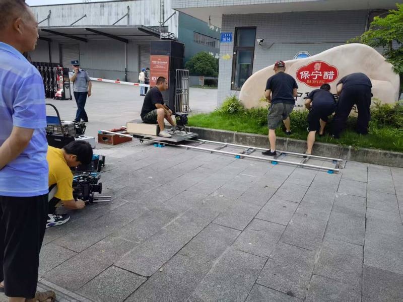 乌拉特中旗广告片拍摄公司核心优势：全流程服务，让品牌广告片省心更出彩